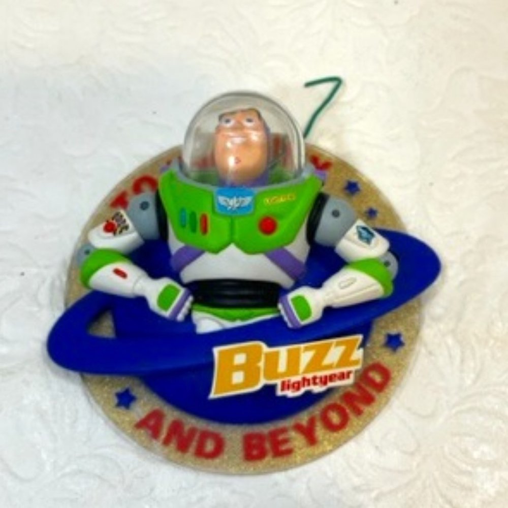 Buzz Lightyear Toy Story Hallmark Keepsake Ornament 2000 Disney/Pixar 3.5"